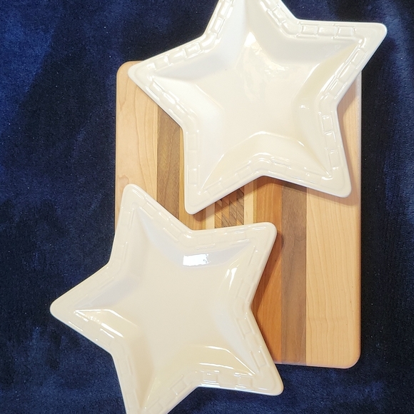 Longaberger Other - NWOT Set of 2 Longaberger Star Plates
